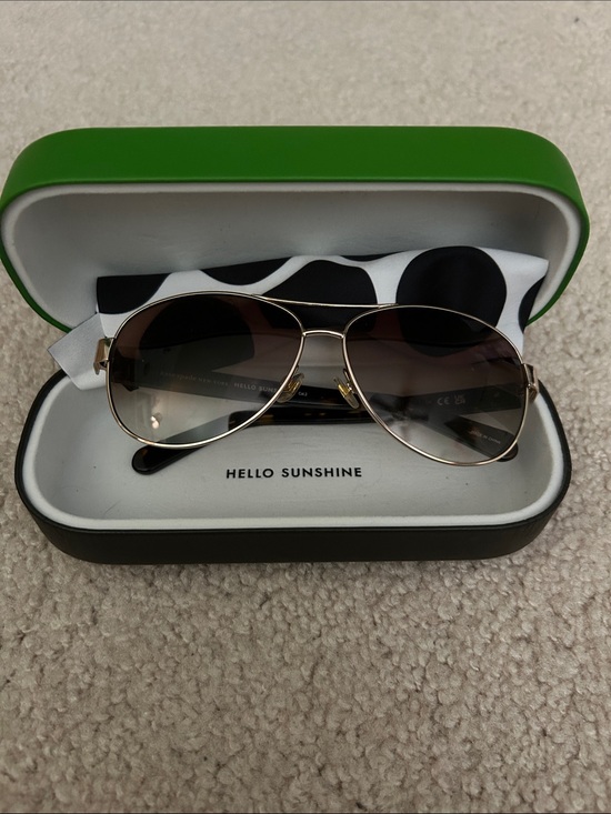 kate spade Accessories - Kate Spade Aviator Sunglasses with Gold Frame and Brown Gradient Lenses.